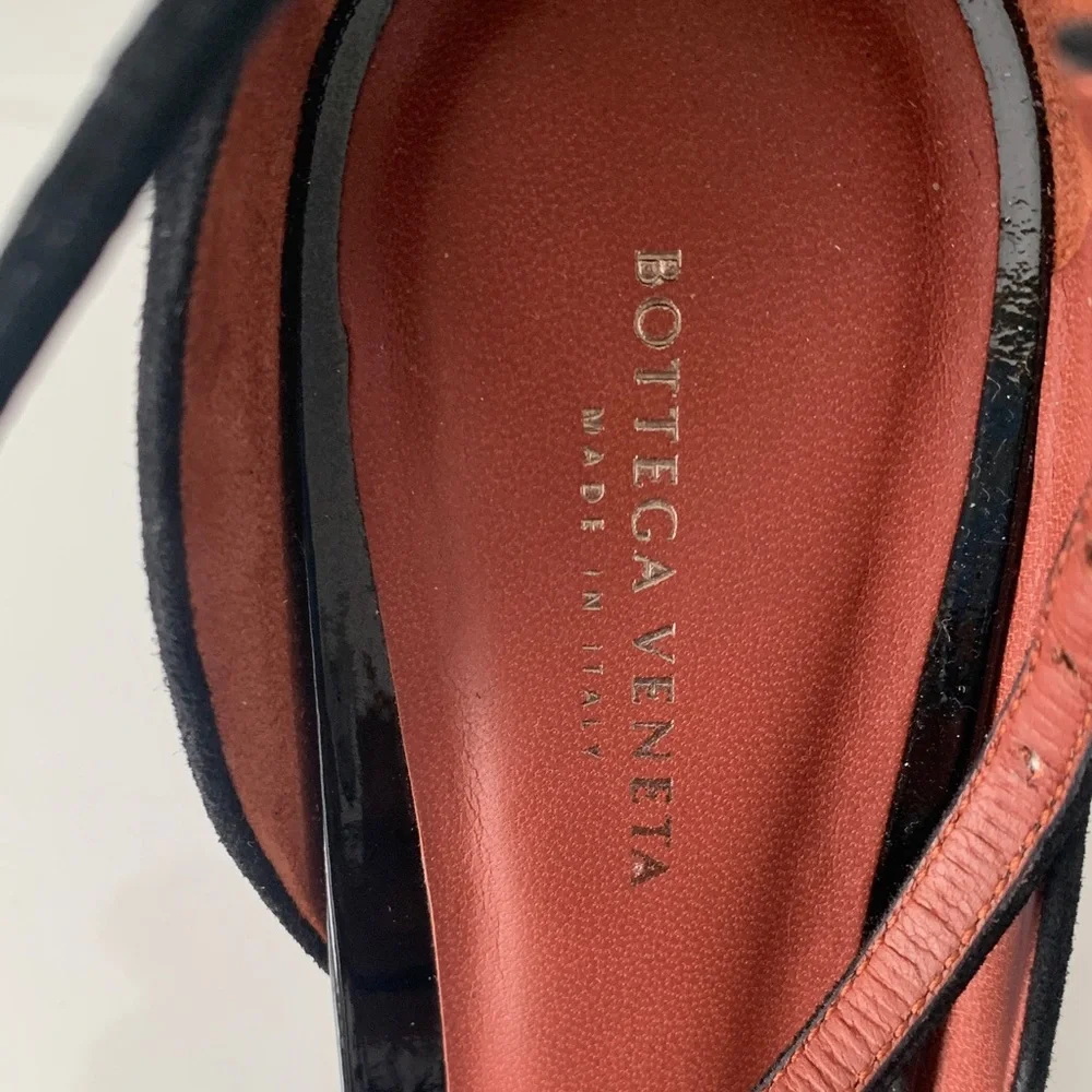 Bottega Veneta Black Suede Ankle-Strap Low Heels – EU 39.5 (9) – New Without Box